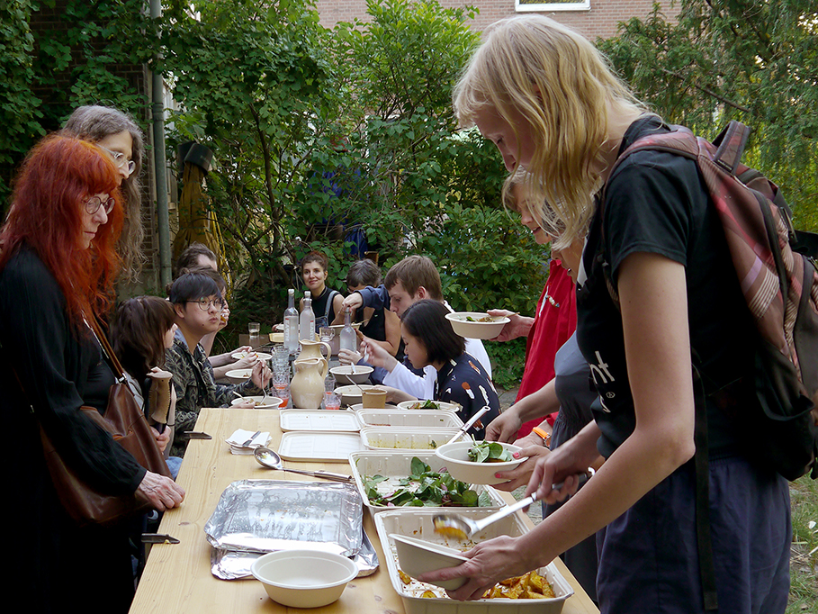 crimmp_31, re#sister, testing the waters, catering door the harvest;  arnold schalks, ocw, podium voor kleinschaligheden,  rotterdam